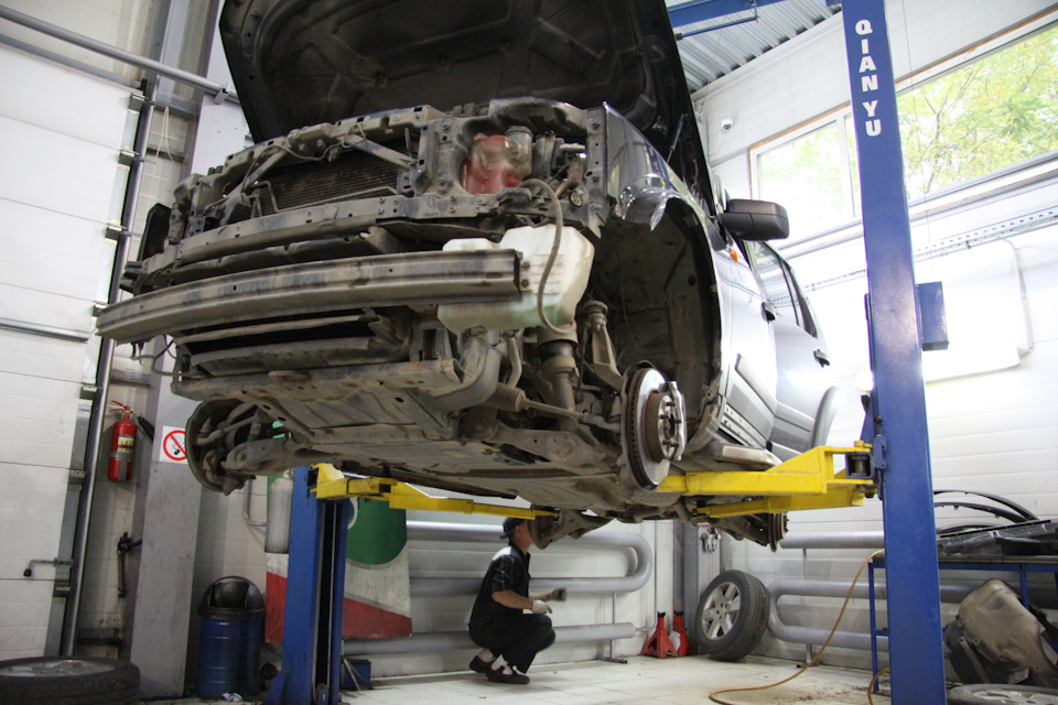 Land Rover Discovery - снятие кузова с рамы